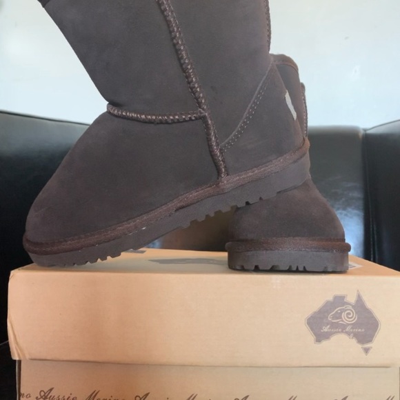 Aussie Merino Boots (nwot) - Picture 2 of 4